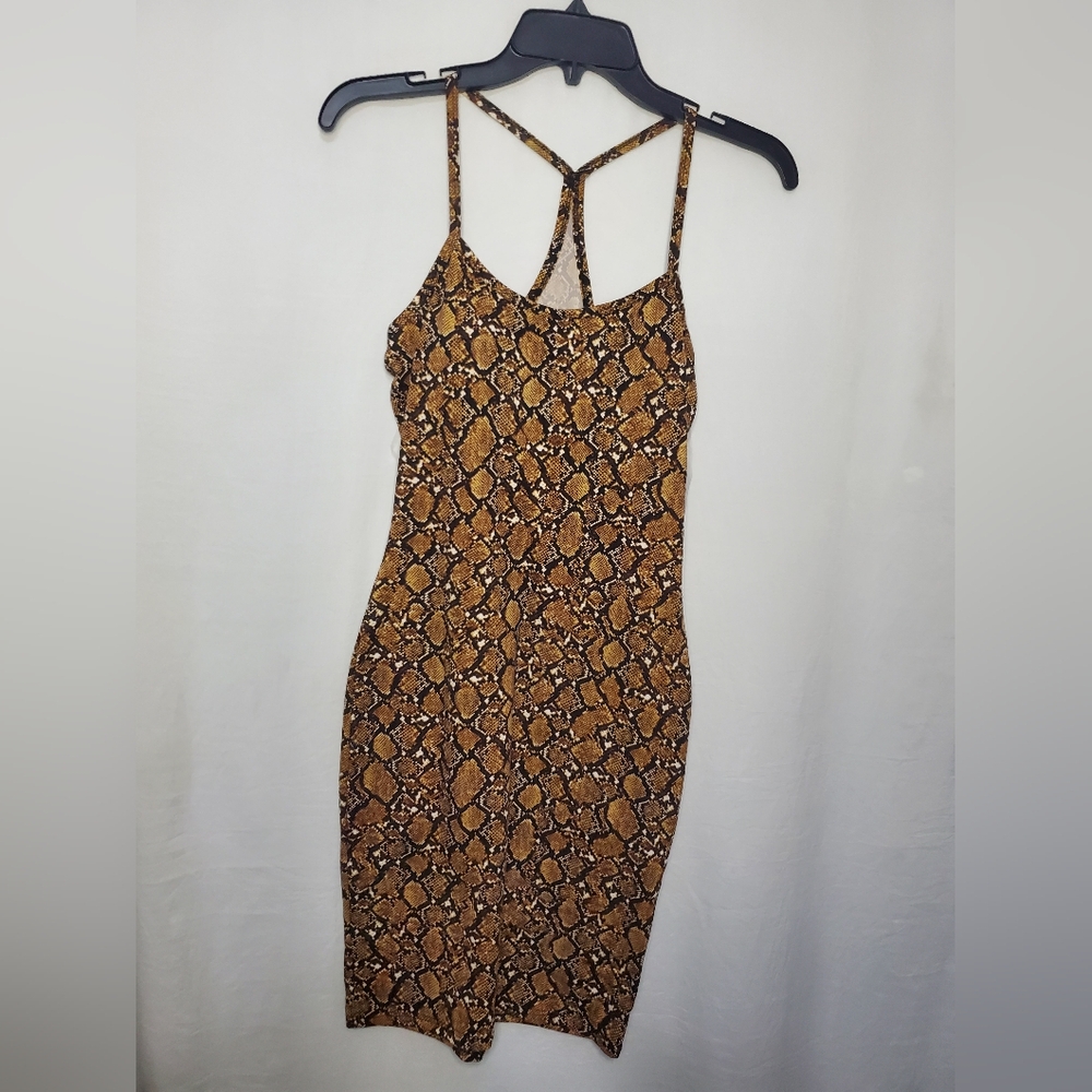 NWOT Brown and White Women’s Heart Hips Snakeskin Bodycon Dress Size Small